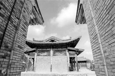 蘭州莊嚴(yán)寺，曾經(jīng)是一位帝王的皇宮內(nèi)苑