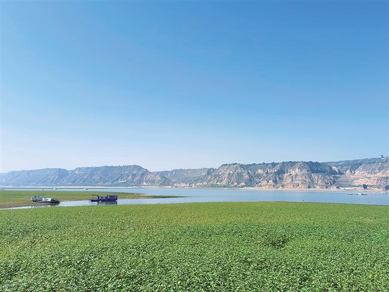 臨夏州鄉(xiāng)村振興示范村東干村——水光瀲滟“小洱?！?>
        </a><em>臨夏州鄉(xiāng)村振興示范村東干村——水光瀲滟“小洱?！?/em></li>
    <li><a  target=