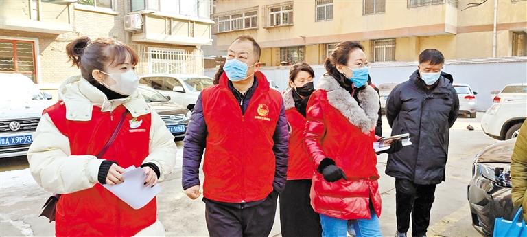 【新春走基層】解決雞毛蒜皮 感受社區(qū)“微幸?！?>
        </a><em>【新春走基層】解決雞毛蒜皮 感受社區(qū)“微幸?！?/em></li>
    <li><a  target=