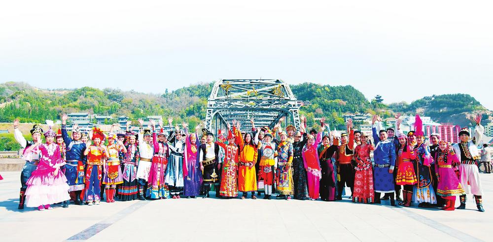 用法治凝聚起民族團結的磅礴力量